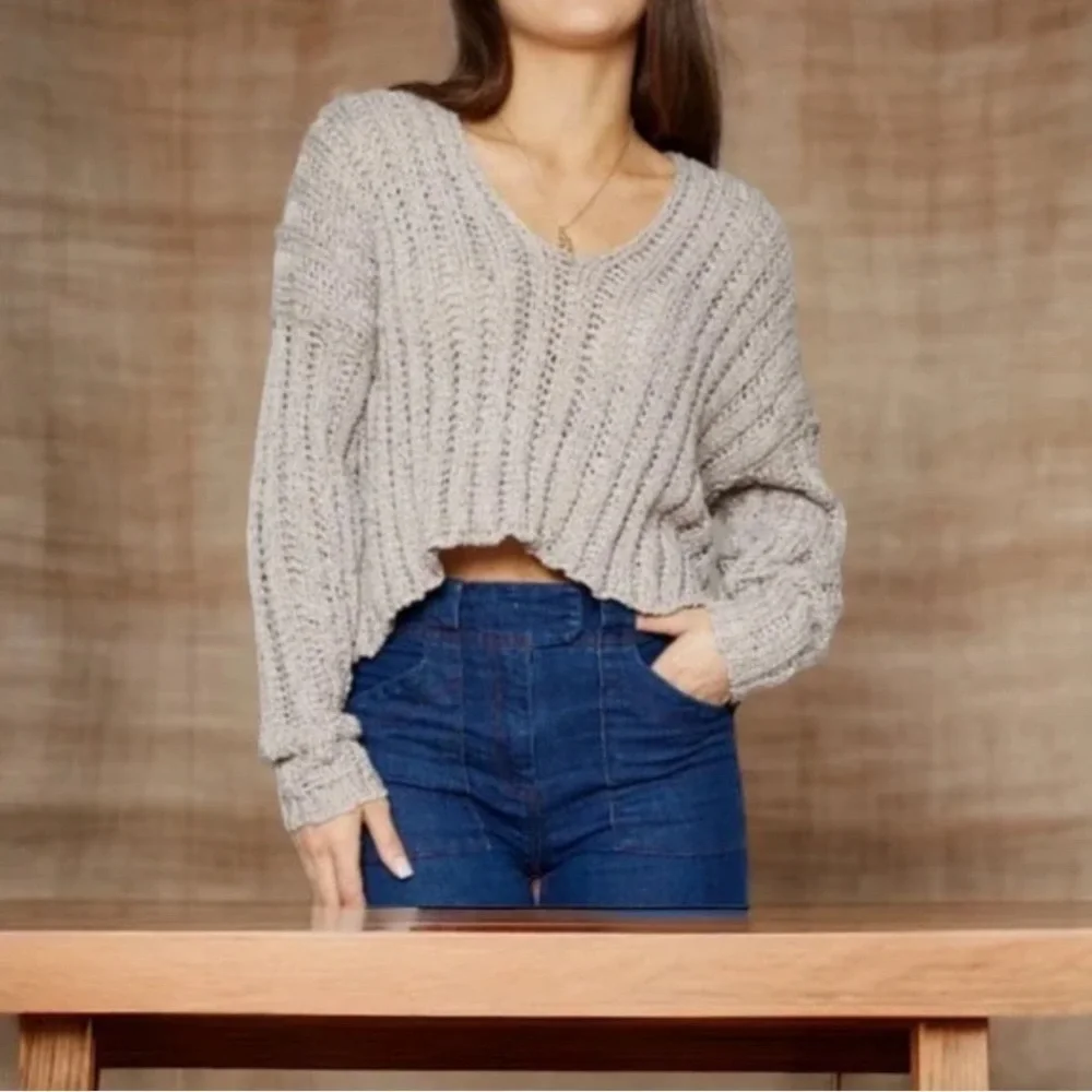 Freepeople comber Open Cotton knit beach sweater cropped size XS Gray